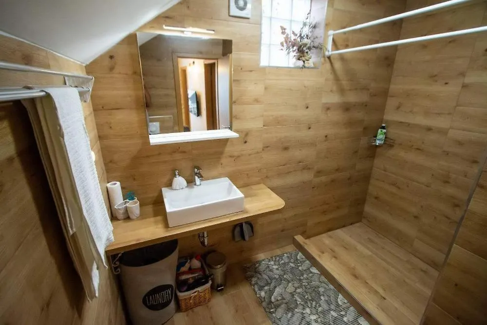 Hobbit Apartments Zadar 0*,